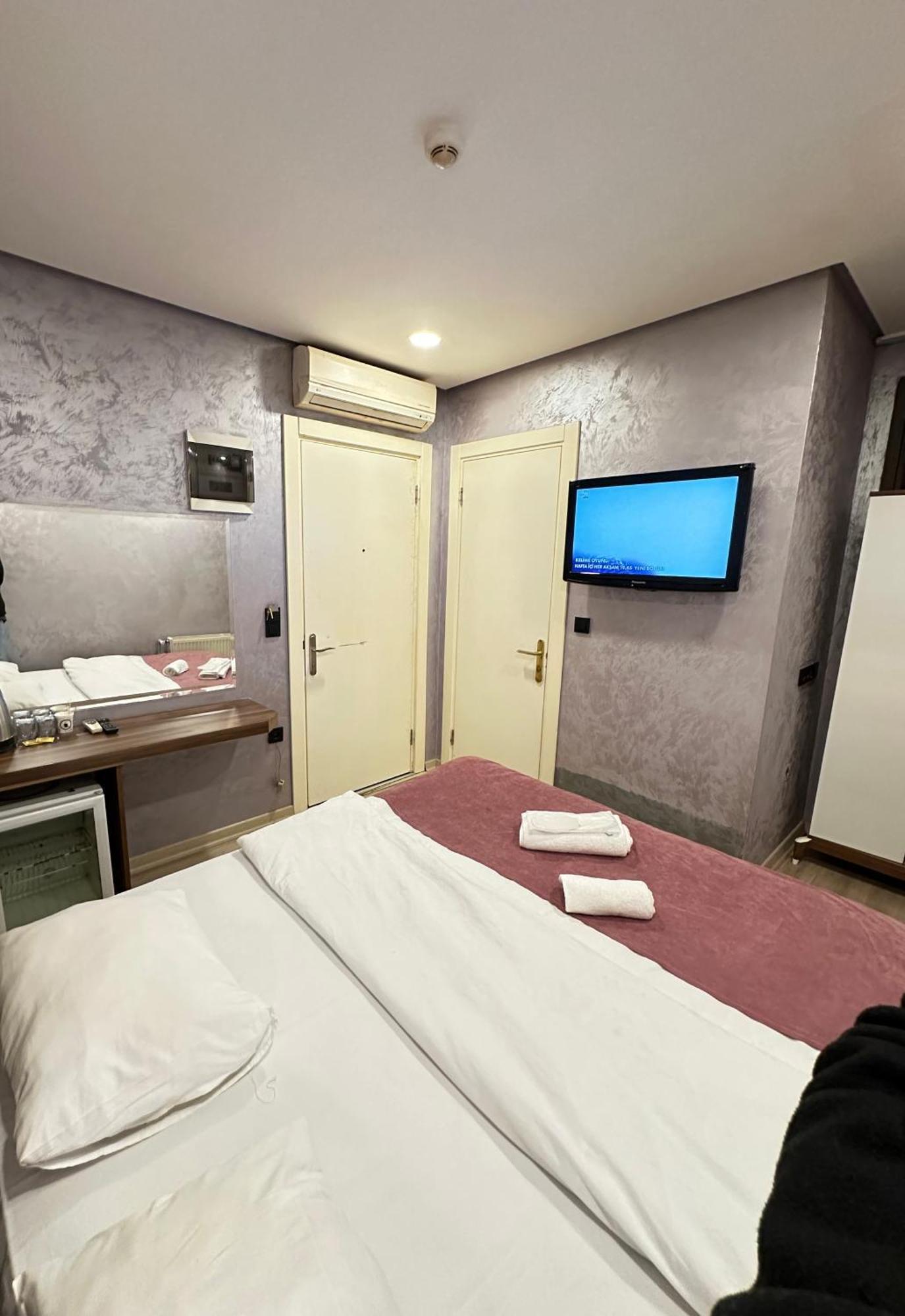 Otel Taxim Alyon İstanbul