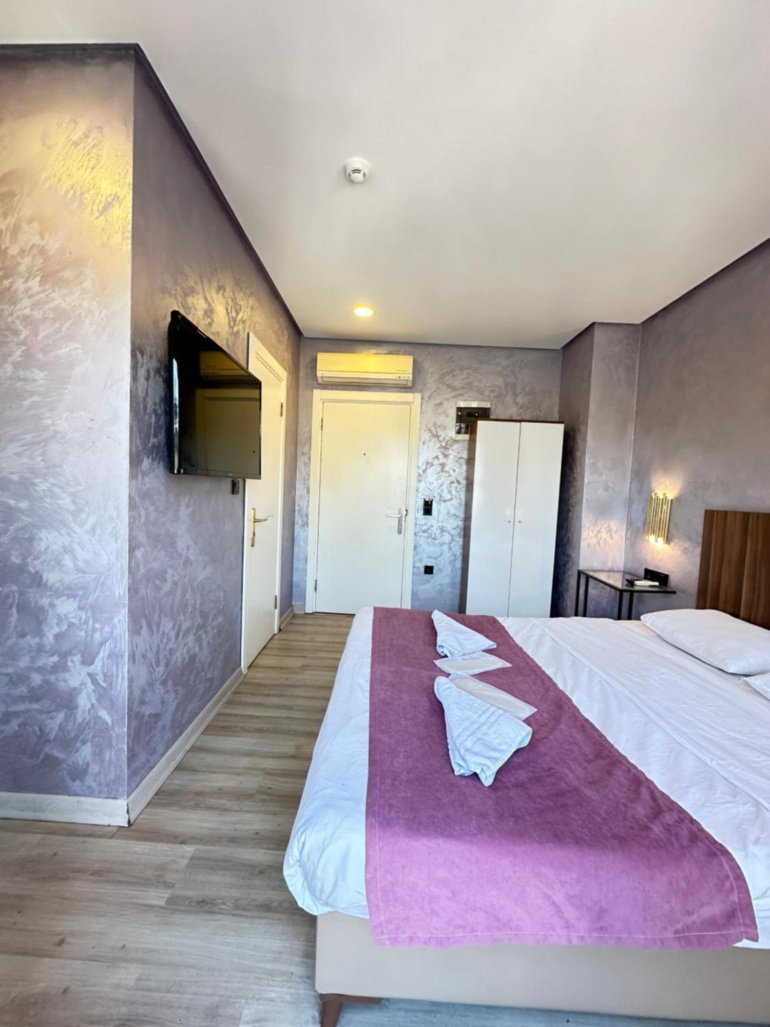 Otel Taxim Alyon