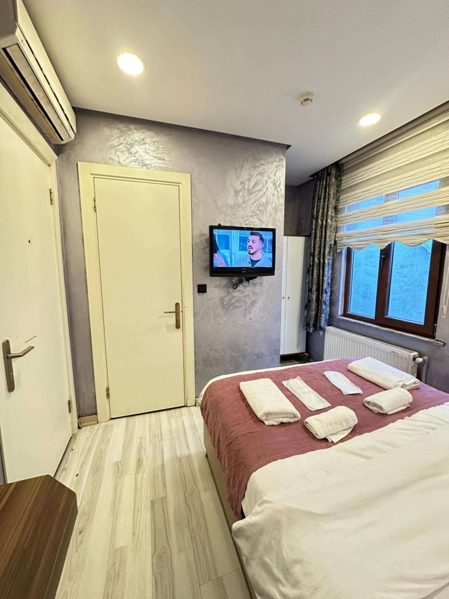 Taxim Alyon Otel